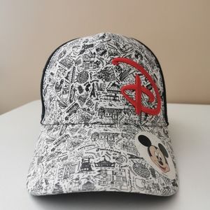 DisneyParks Unisex Disney World Cap Hat w/ Mickey Sticker! 56-59 cm